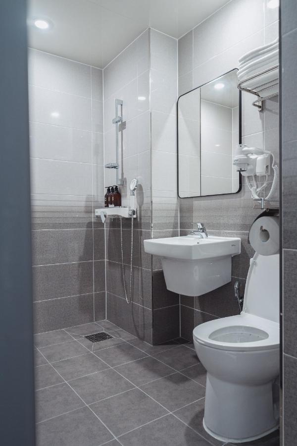 Aroomi Hotel Hyupjae Jeju Dış mekan fotoğraf