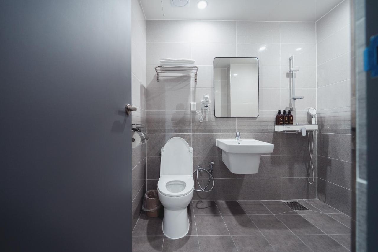 Aroomi Hotel Hyupjae Jeju Dış mekan fotoğraf