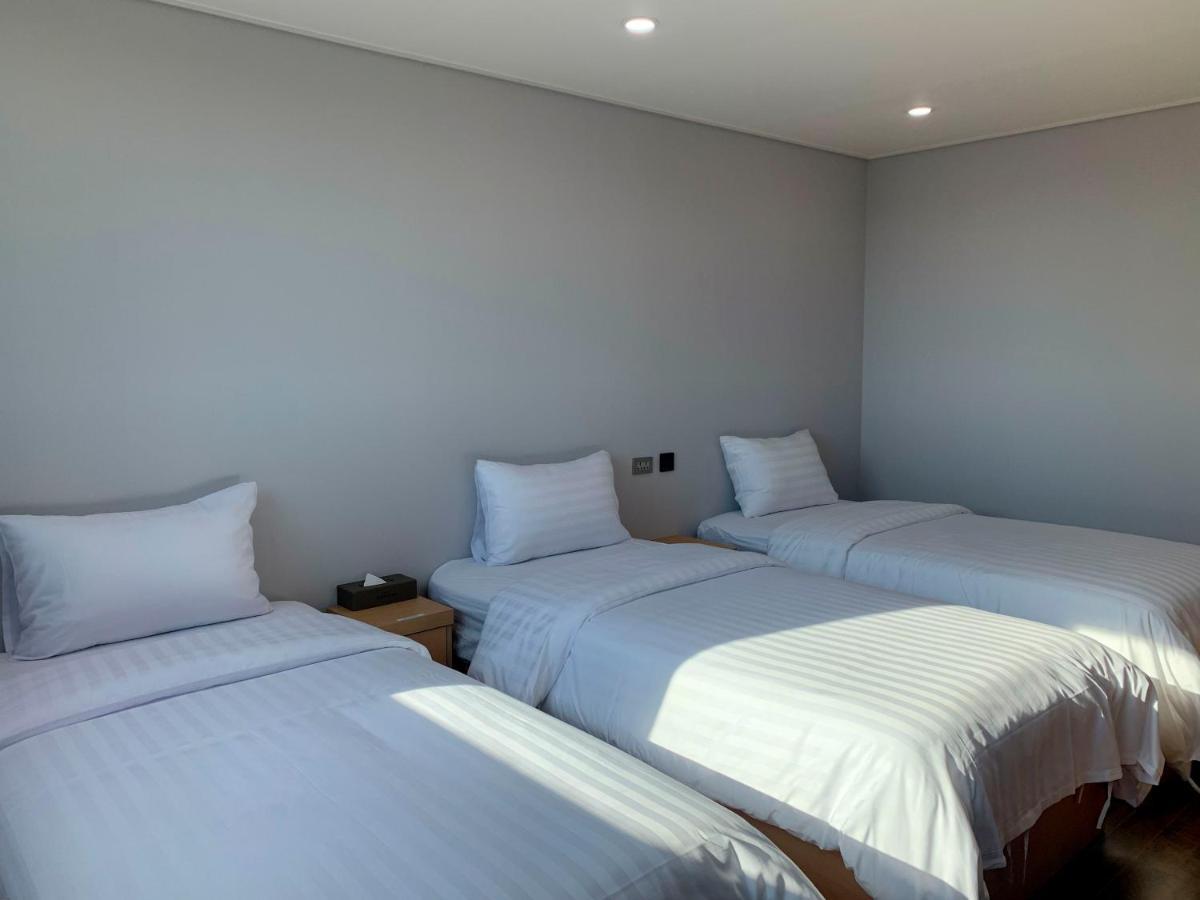 Aroomi Hotel Hyupjae Jeju Dış mekan fotoğraf