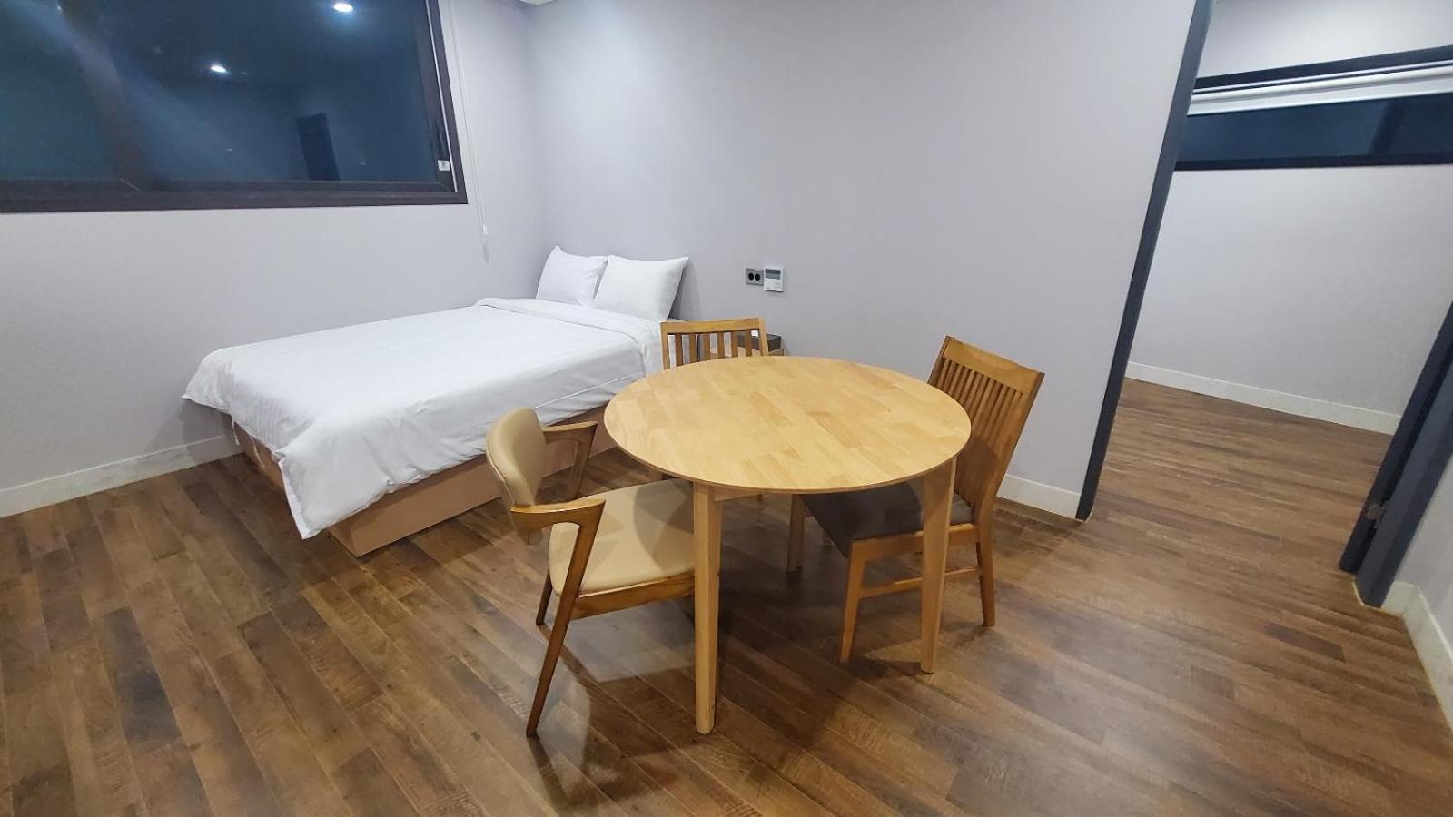 Aroomi Hotel Hyupjae Jeju Dış mekan fotoğraf
